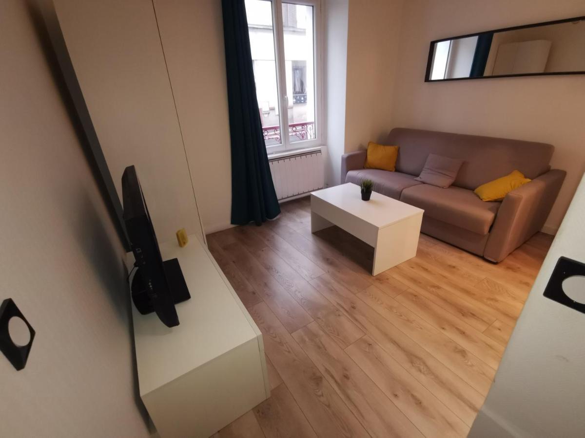 Appartement Au Coeur De La Ville De Taverny Exteriér fotografie