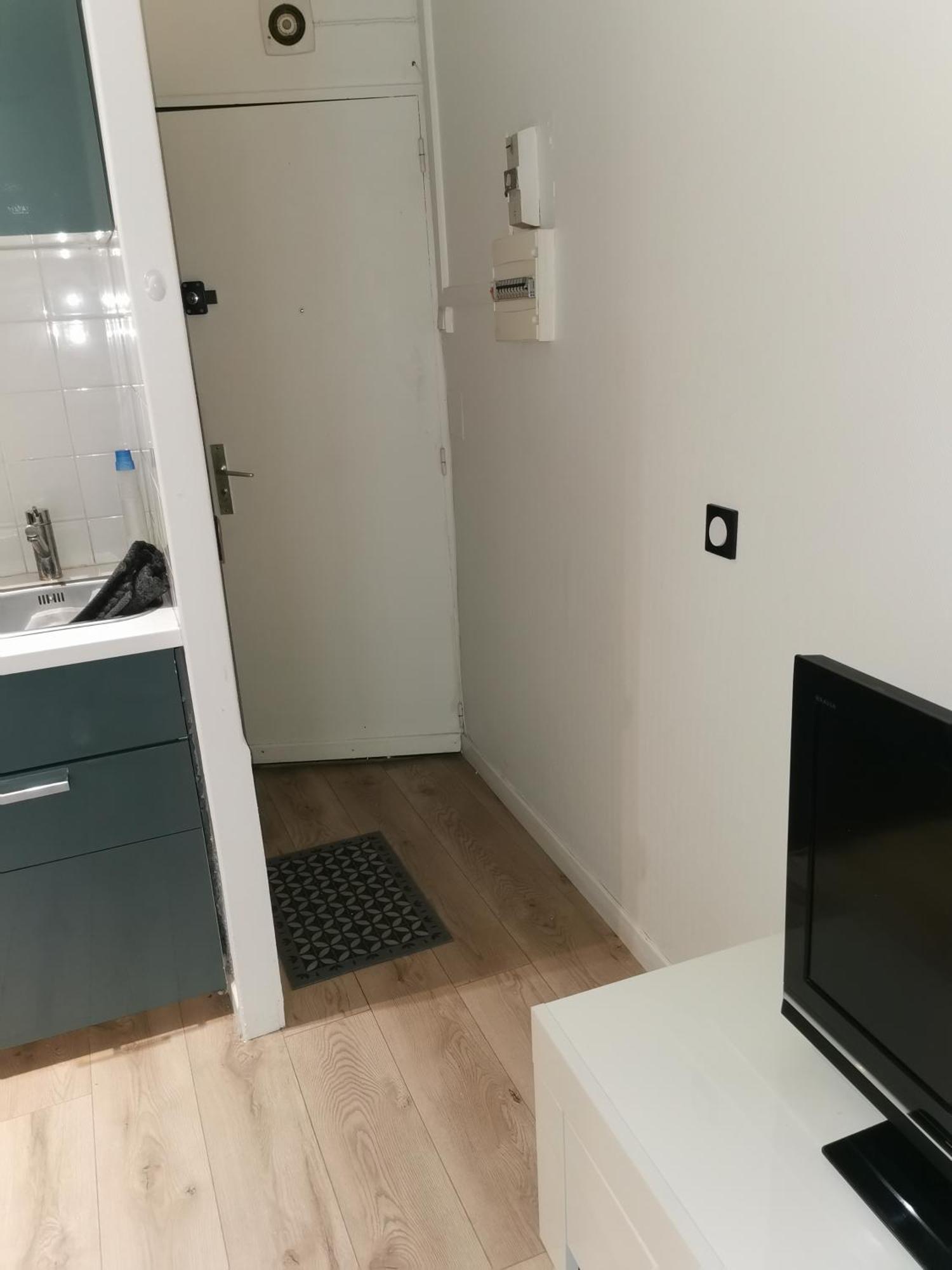 Appartement Au Coeur De La Ville De Taverny Exteriér fotografie