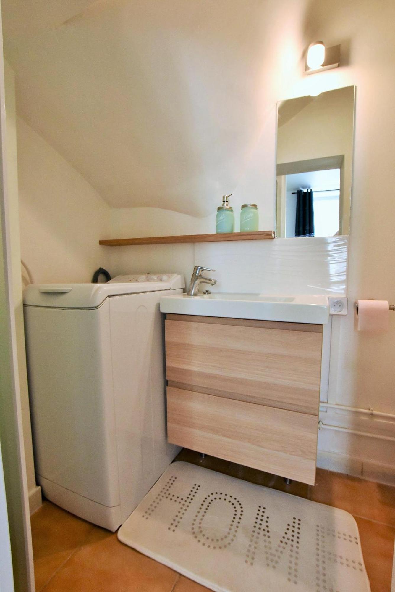 Appartement Au Coeur De La Ville De Taverny Exteriér fotografie